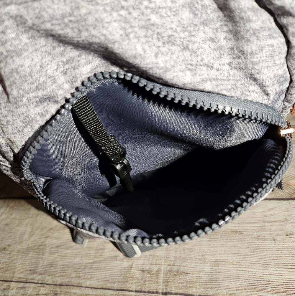 Adidas Essentials Jersey Gray Convertible Crossbody Sling Bag Backback - Picture 7 of 10